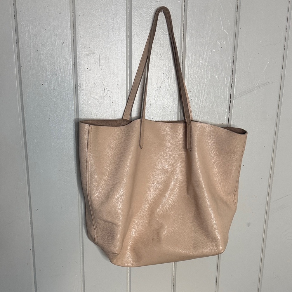Cuyana Chic Pastel Pink Leather Tote Bag